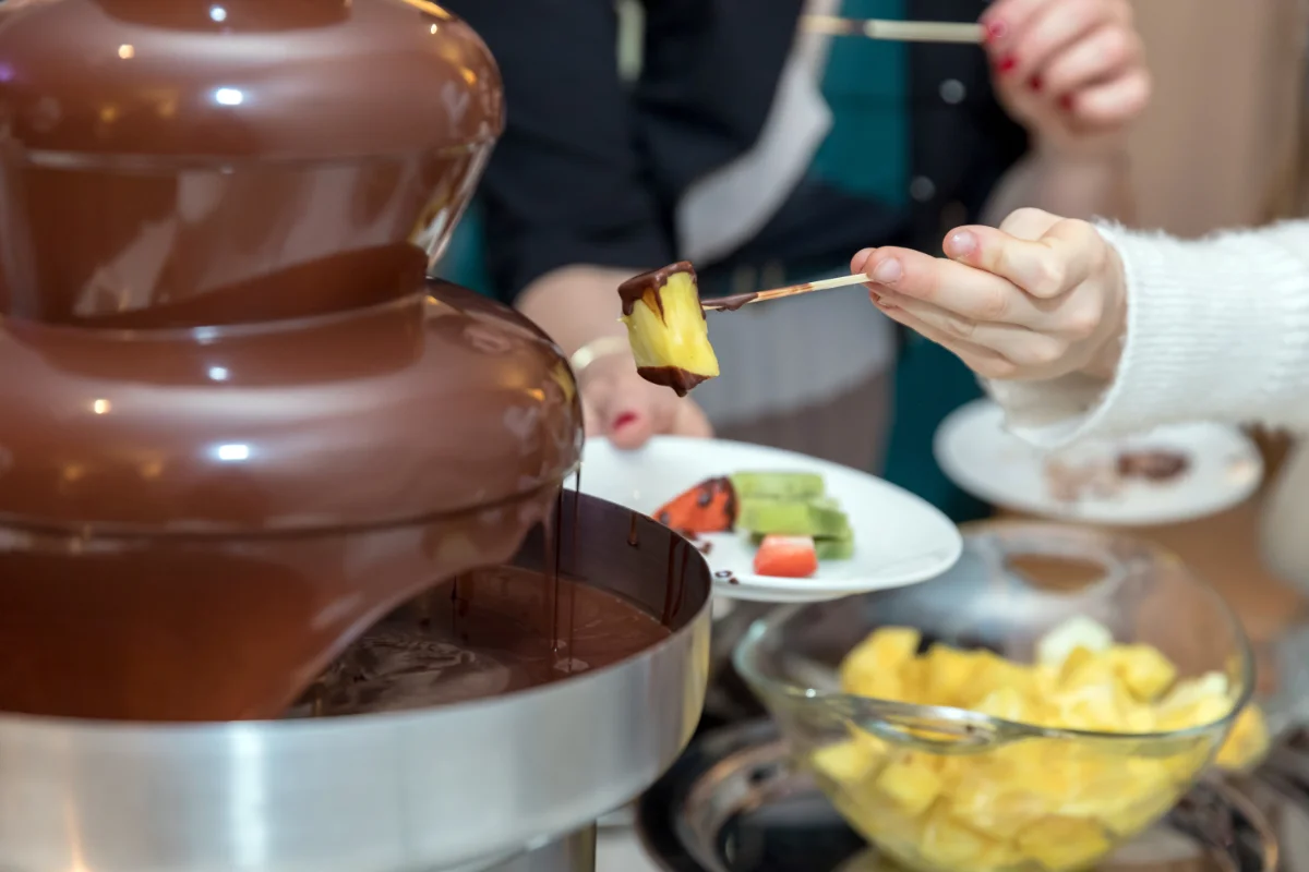 chocolate fountain fruit